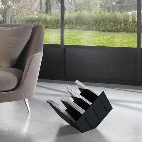 Motio Magazine Rack (White)