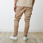 Cargo Chino // Tan (L)