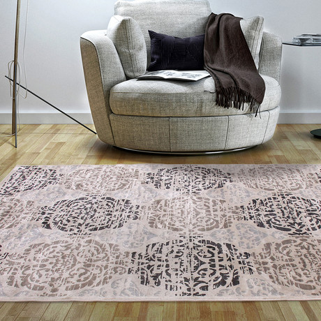 Frost Rug // Ivory (5'3" x 7'3")