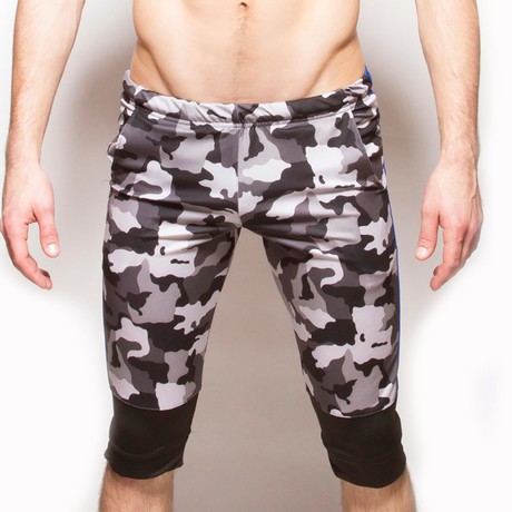 Contras 3/4 Shorts // Poly/Spandex + Brushed Poly + Dry Fit (S)