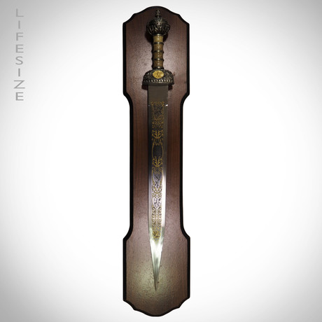 Gladiator // Maximus Handmade Sword + Wood Plaque