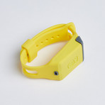 SunZee Starter Kit // Wristband + 6 Capsules // Yellow