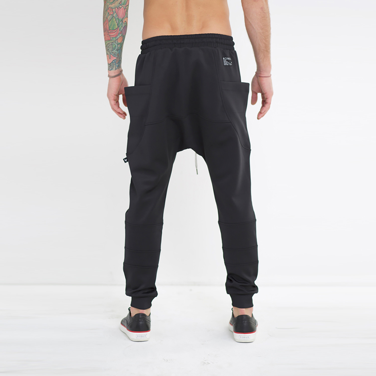 Pants // Black (XS) - KONUS - Touch of Modern