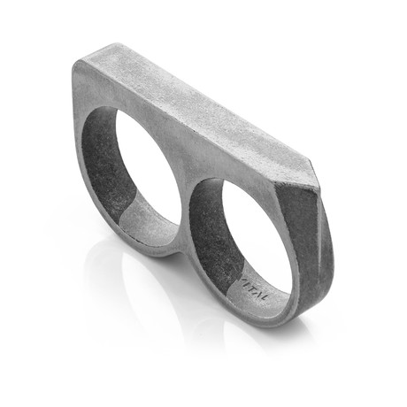 Treo Double-Finger Ring // Antique Steel (Size 9)