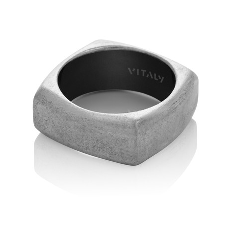 Fyra Ring // Antiqued Steel (Size 6)