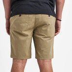 Porter Lightweight Stretch Shorts 19" // Khaki (36)