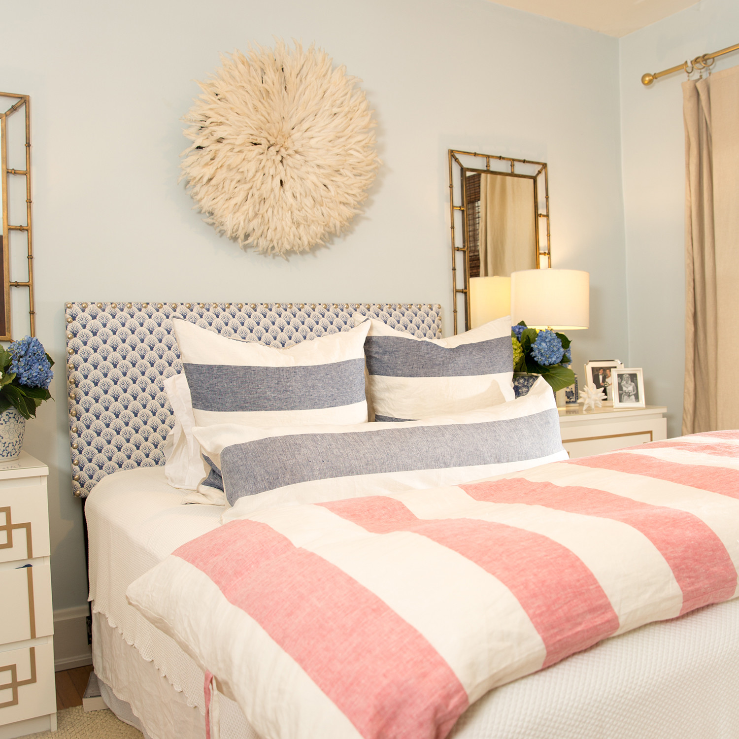 Harbour Island Charcoal Mini Throwbed Hedgehouse Touch of Modern