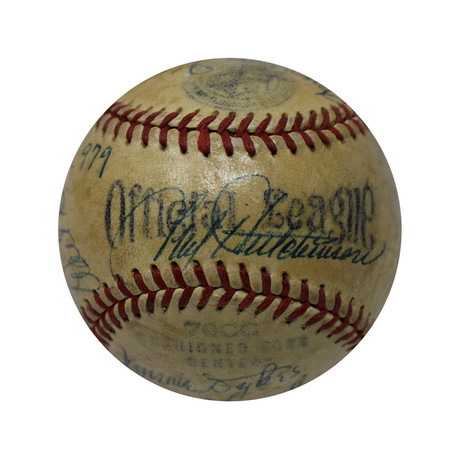 Hall of Famers 16 Signature MLB Baseball