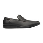Mauro Moccasin // Black (Euro: 40)