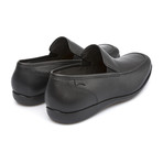 Mauro Moccasin // Black (Euro: 40)