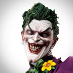 The Joker // Premium Format // Limited Edition Vintage Statue