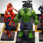 Marvel Elite Vintage Chess Set + 32 Eagle Moss Figures