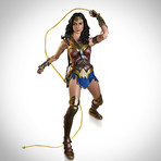 Wonder Woman // 1/4 Scale Premium Format // Limited Edition Statue