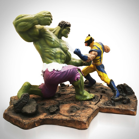 Hulk Vs. Wolverine Epic Battle // Monster Premium Format Statue // Limited Edition