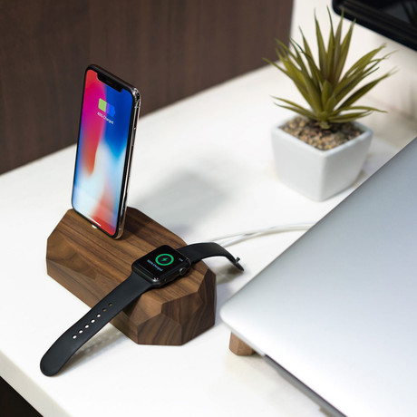 Combo Dock // Walnut