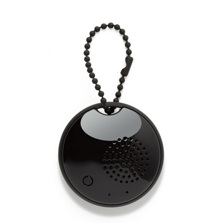 SelfieBeat // Bluetooth Speaker + Selfie Remote