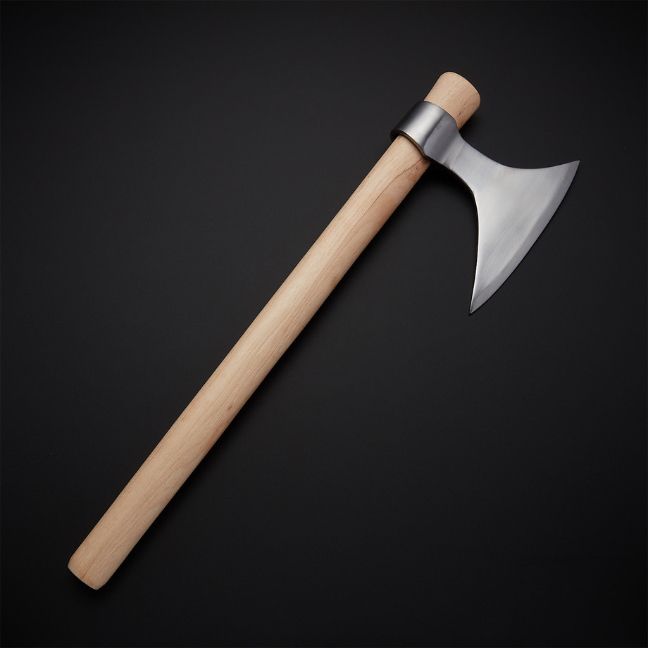 Thrower Supply Competitive Throwing Axes Touch of Modern