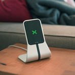 Magnetic Wireless Charging Stand + Card // Silver