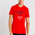 To Travel Slim Fit T-Shirt // Red (M)