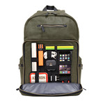 URBAN ADVENTURE Backpack (Green)