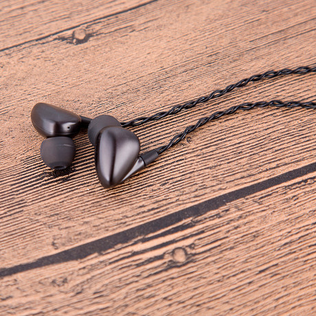 Seeds High Resolution Dynamic Earbuds
