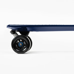 LOU 2.0 Electric Skateboard // Blue