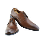 Stu Lace // Tan (Euro: 40)