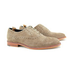 Thompson Brogue // Taupe (Euro: 40)