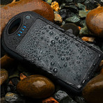 DualCharge // USB Powerbank + Solar Charger
