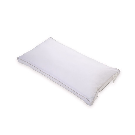 Pearl Jacquard Down Alternative Pillow // Soft (Standard)