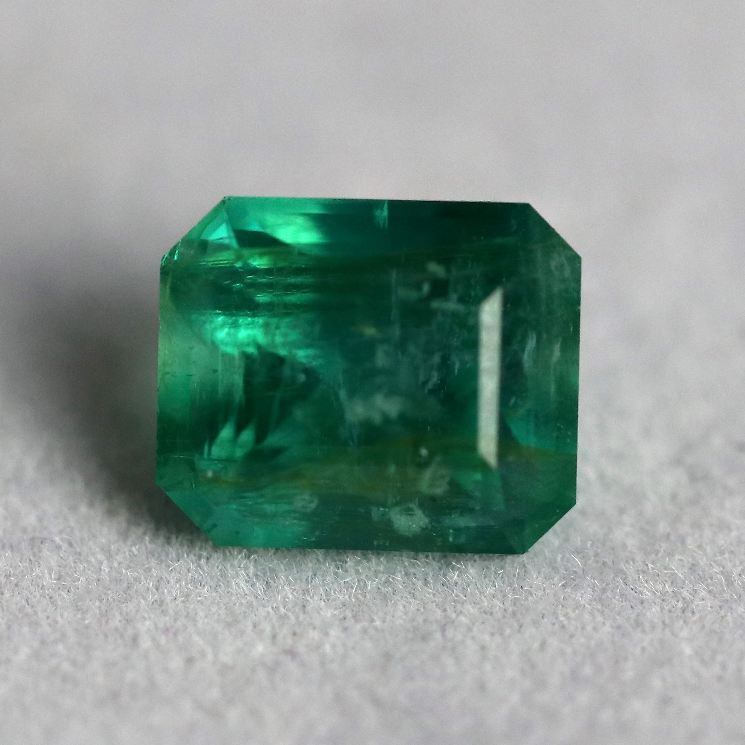 Blue-Green Ethiopian Emerald // 4.03 Carats - Fossil Realm - Touch of ...