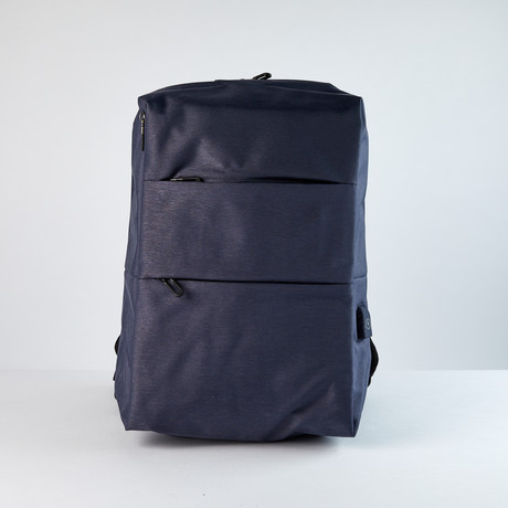 Sleek Travel Laptop Backpack // Black