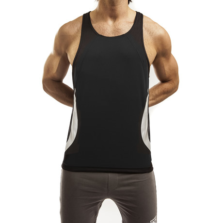 Relay Proformance Tank // Black + White (S)