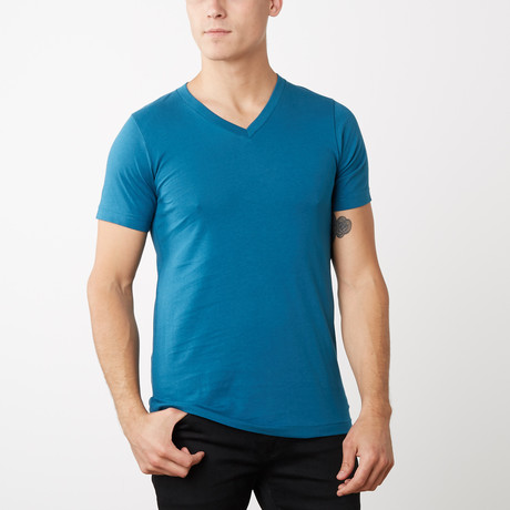 Organic Cotton Semi-Fitted V-Neck T-Shirt // Teal (S)