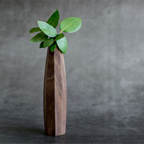 Wabi-Sabi Vase // Kansoka Designs