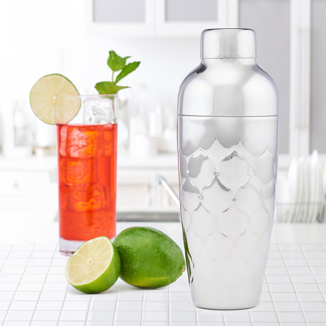 Avante // Embossed Stainless Steel Cocktail Shaker, 30 Oz.