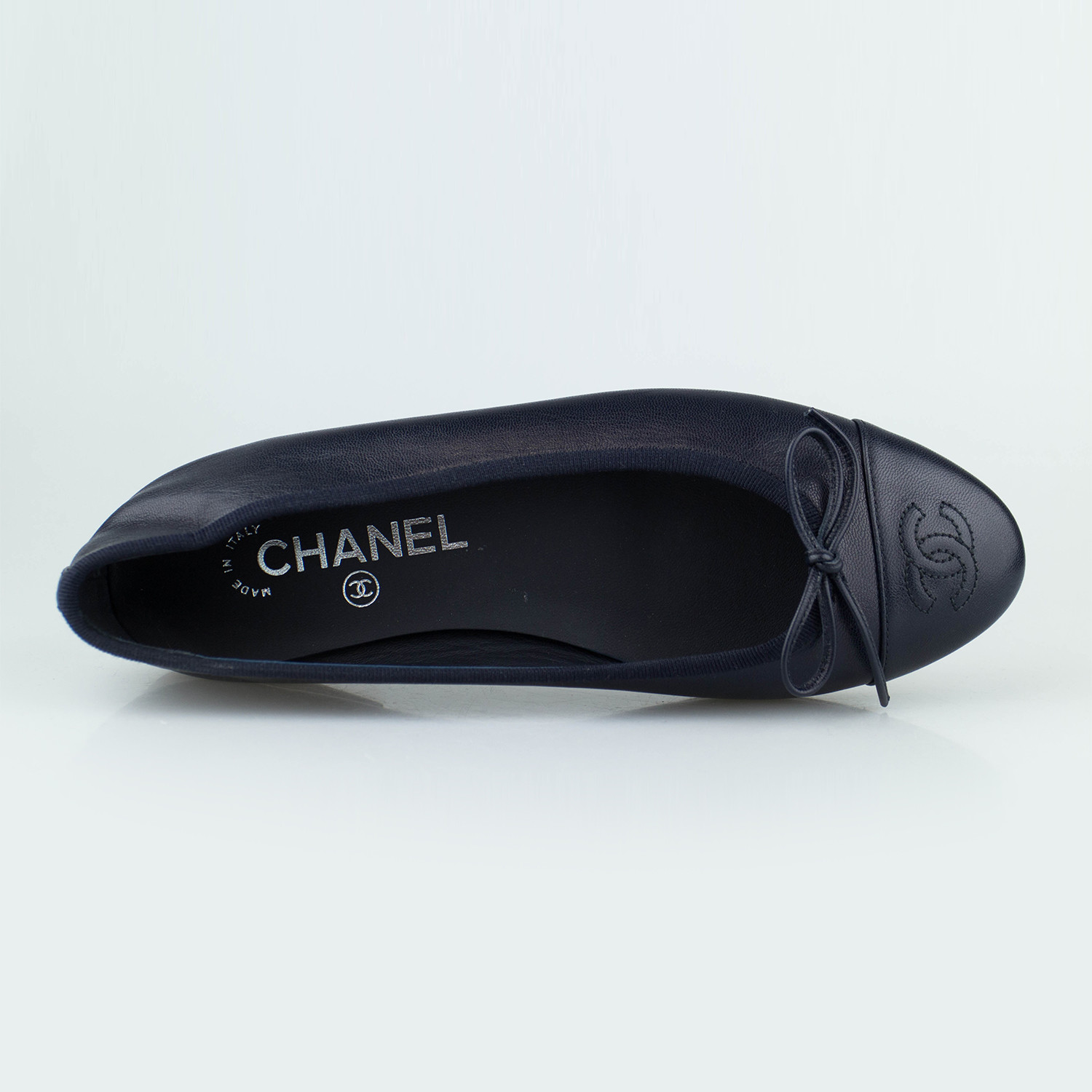 Chanel CC Dark Navy Blue Lambskin Ballet Flats 37 – Madison Avenue