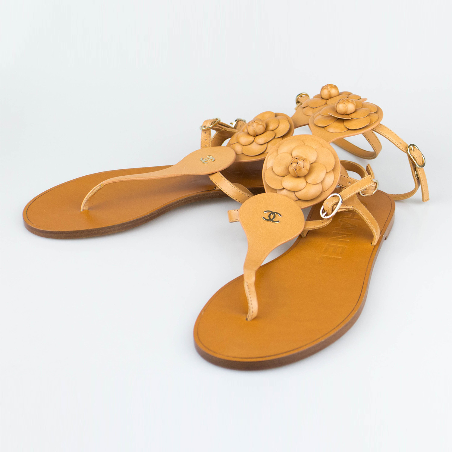 Chanel Calfskin Leather Camellia Flower Sandals Shoes // Beige (Euro