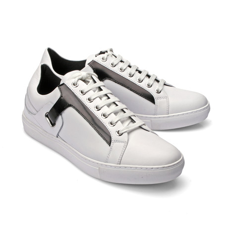 Patent Leather Detail Lace-Up Sneaker // White (Euro: 39)