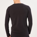 Alemany Pullover // Black (L)