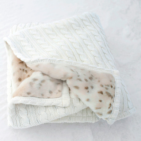 Cable Knit/Faux Fur Throw // Lynx-Ivory