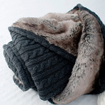 Cable Knit/Faux Fur Throw // Chinchilla-Grey