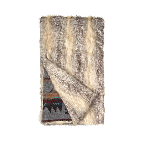 Aztec/Faux Fur Throw // Grey Fox