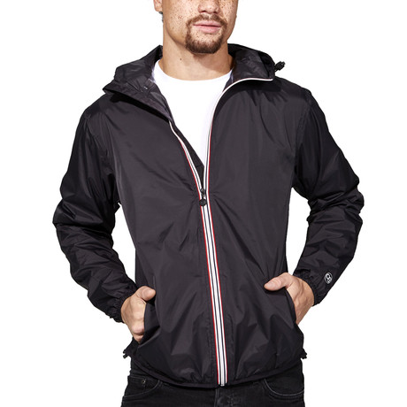 Classic // Full Zip Packable Jacket // Black (XS)