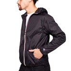 Classic // Full Zip Packable Jacket // Black (XL)