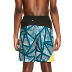 2-in-1 Traverse Short // Amazzi Triangle (XL)