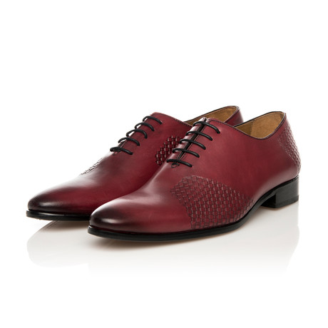 Lace-Up Oxford // Wine (Euro: 40)