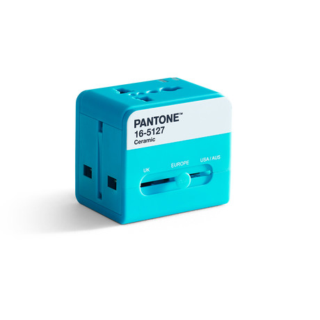 GOGO PANTONE TRAVEL ADAPTOR (Ceramic)