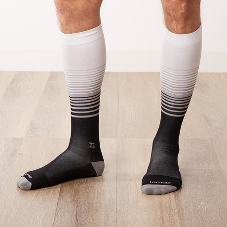 Classic Stripes Compression Socks // Black + Gray (M)