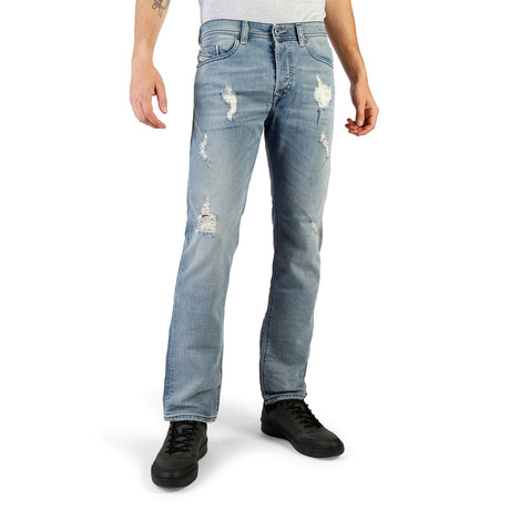 Buster Light Distressed Jeans // Blue (27WX32L)